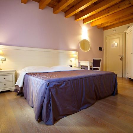 Hotel アーゾロ 部屋 写真