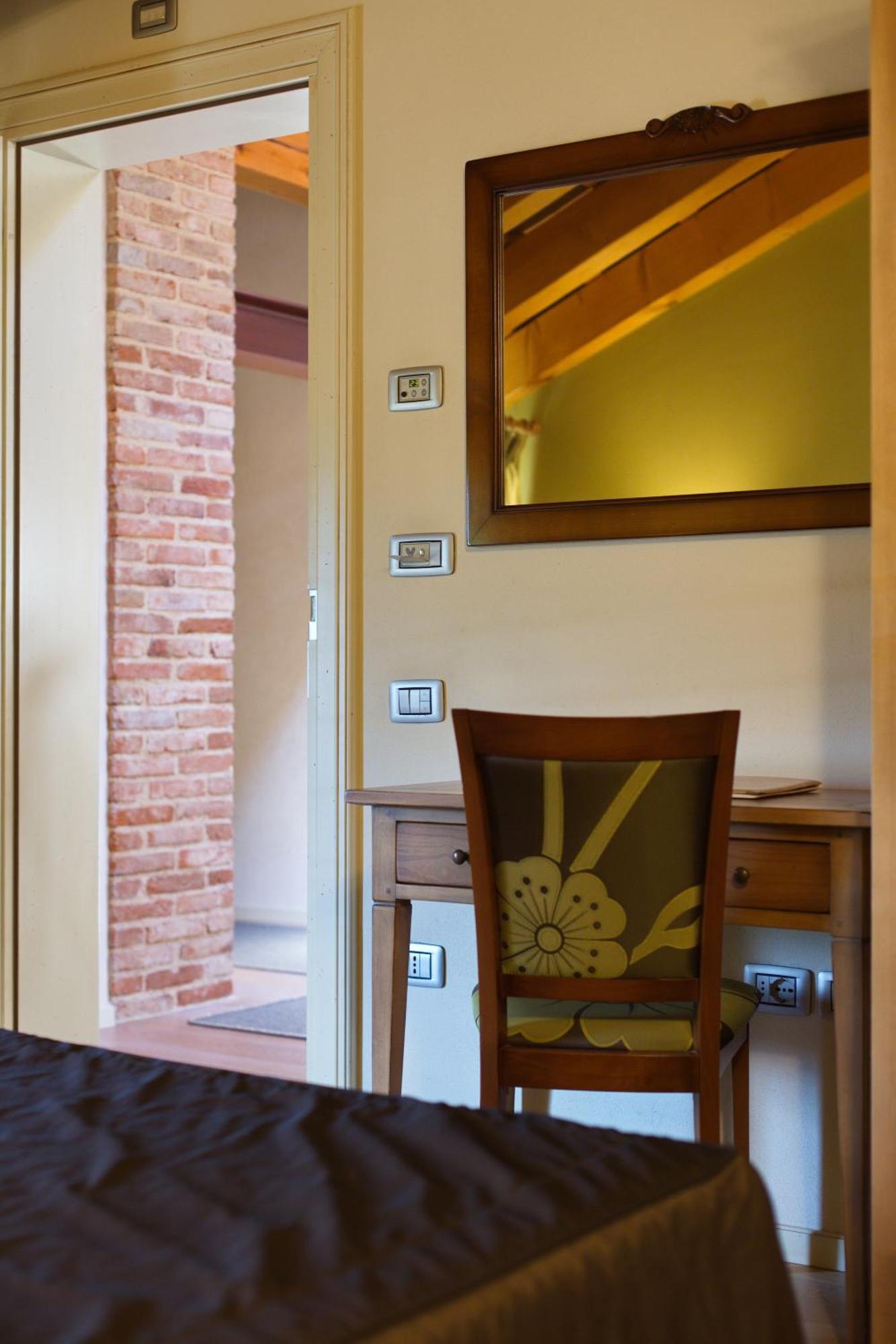 Hotel アーゾロ 部屋 写真