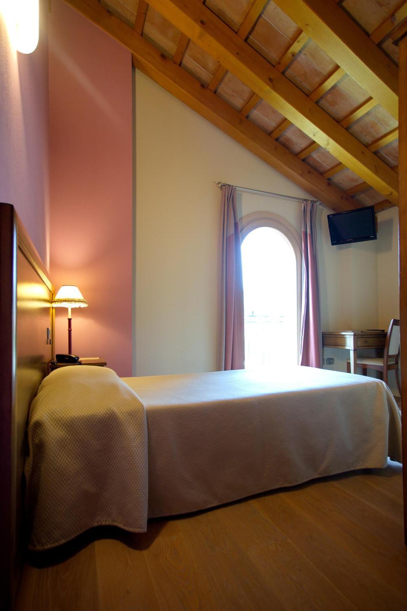 Hotel アーゾロ 部屋 写真